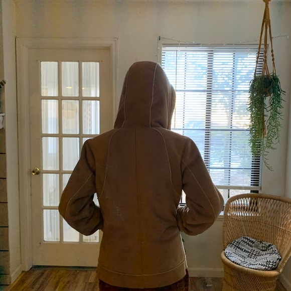 Patagonia women’s jacket - Picture 3 of 7